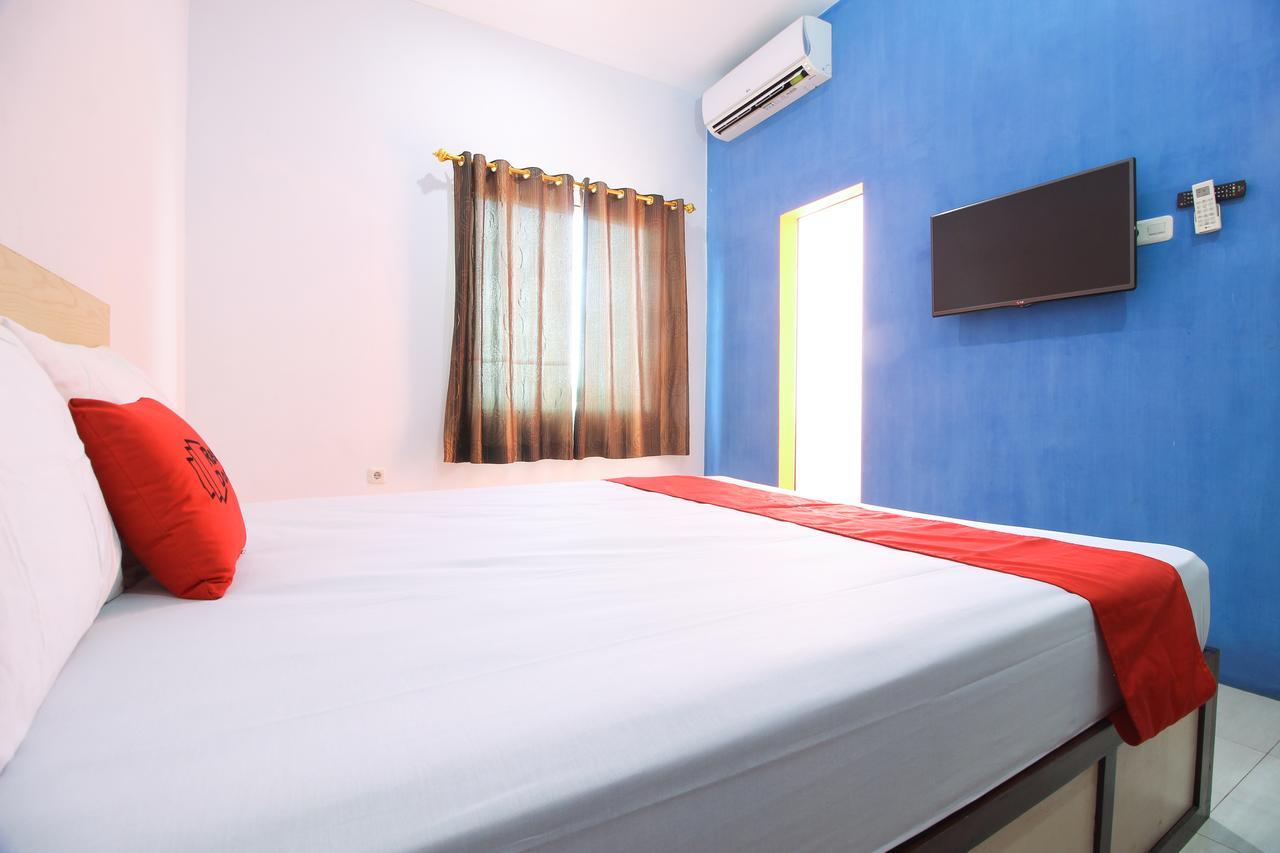 Reddoorz Plus Near Lippo Plaza Jogjakarta Yogyakarta Exterior foto